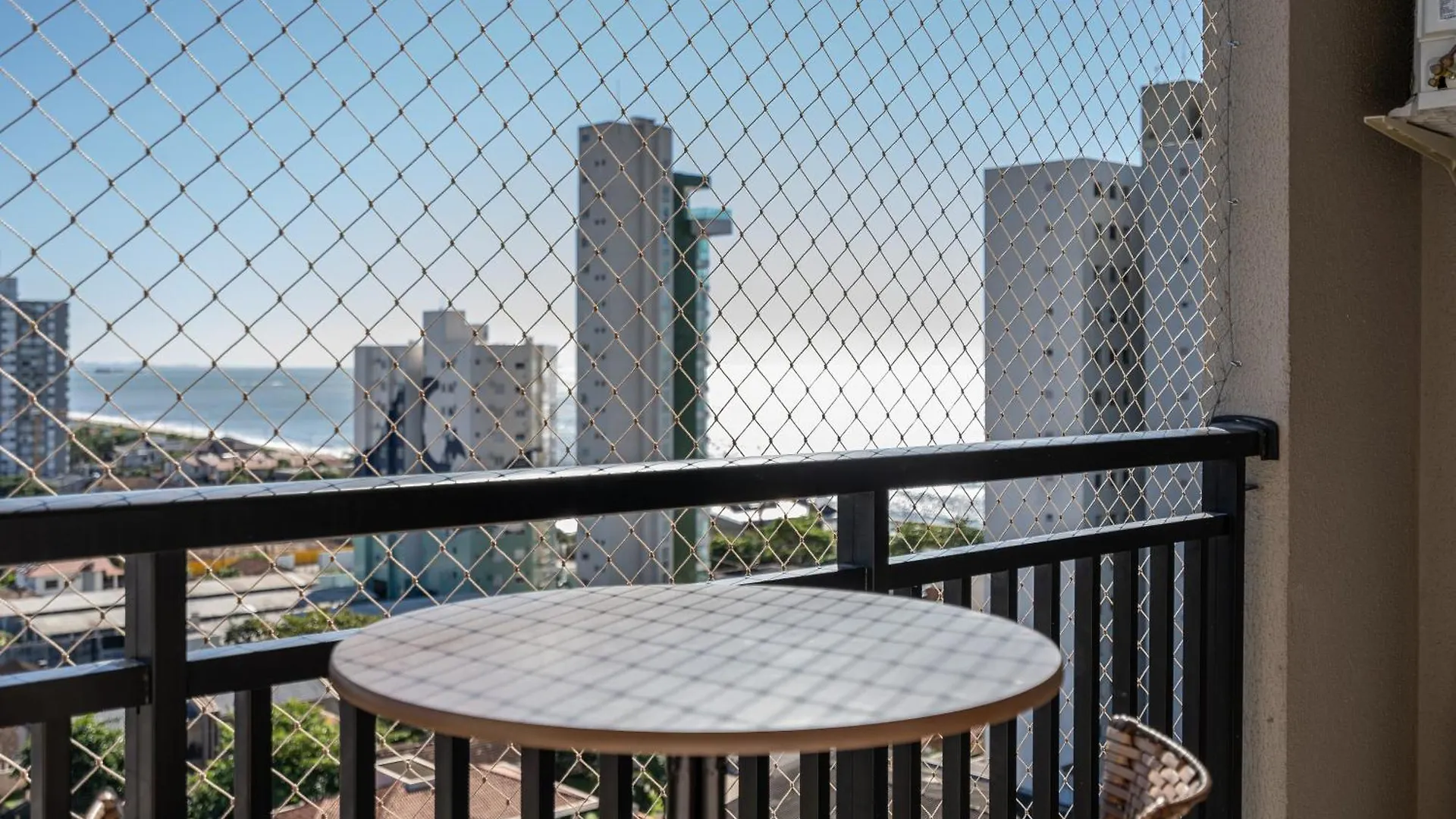 Apartment Apartamentos Piçarras: Beachfront Comfort with Pool and 24/7 Security